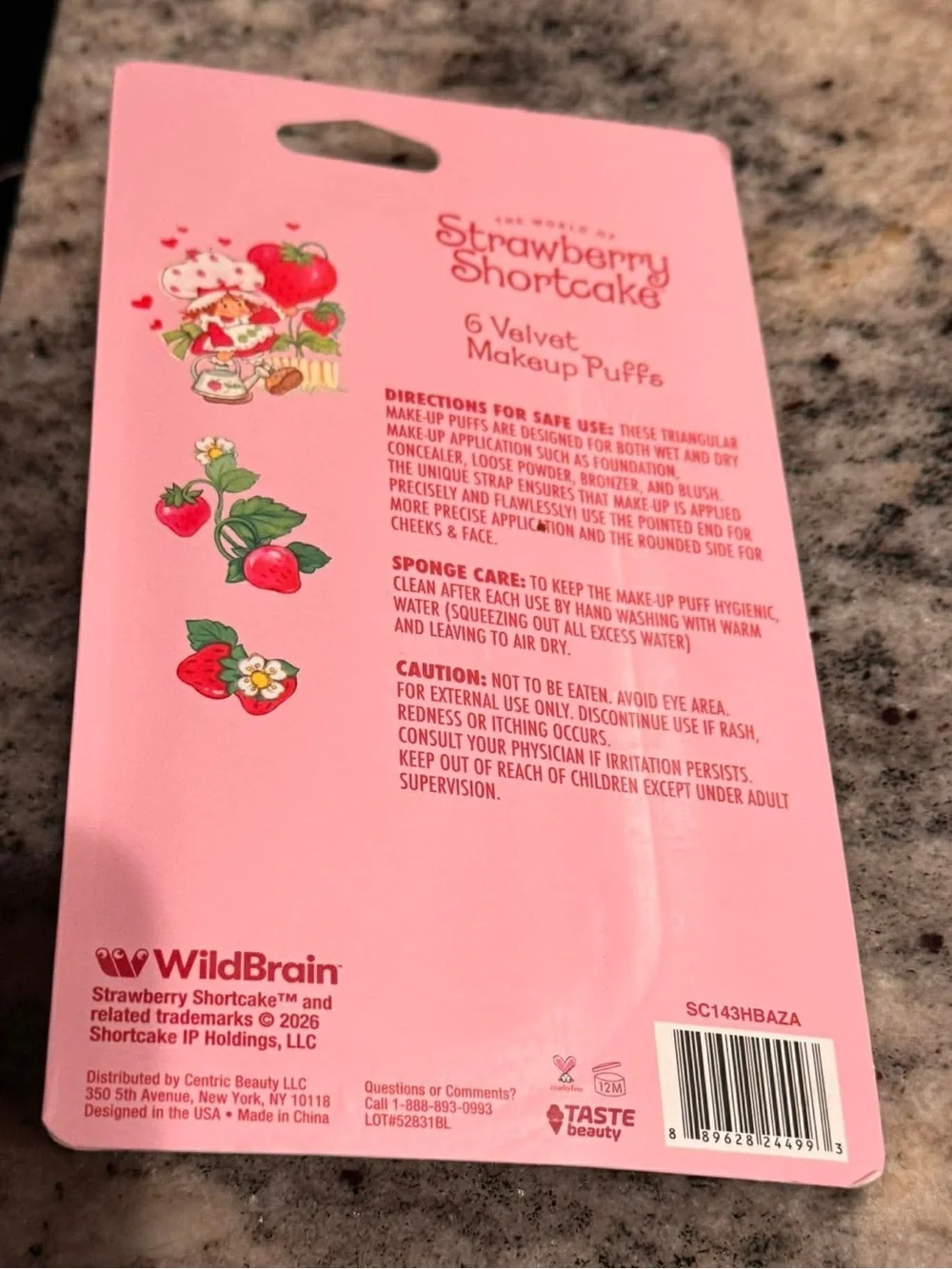 Strawberry Shortcake Pink Velvet Makeup Puffs - 6 Pack